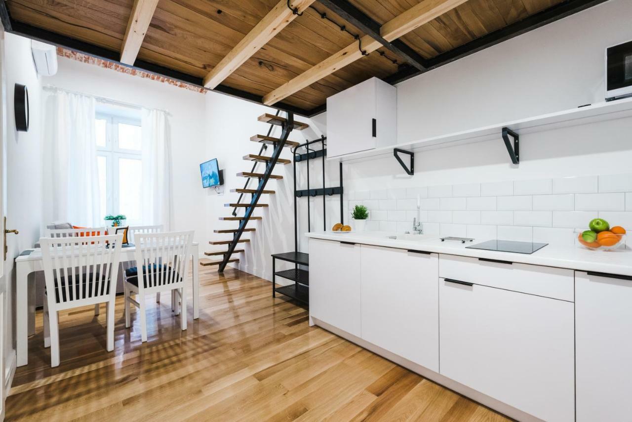 Old Time Apartments Красков Екстериор снимка