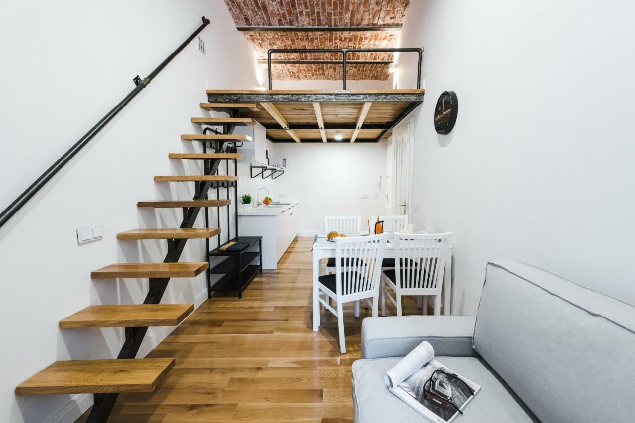 Old Time Apartments Красков Екстериор снимка